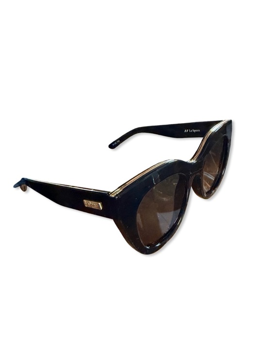 Le Specs Air Heart Cat Eye Sunglasses 51mm Black oversized Revolve main image 7